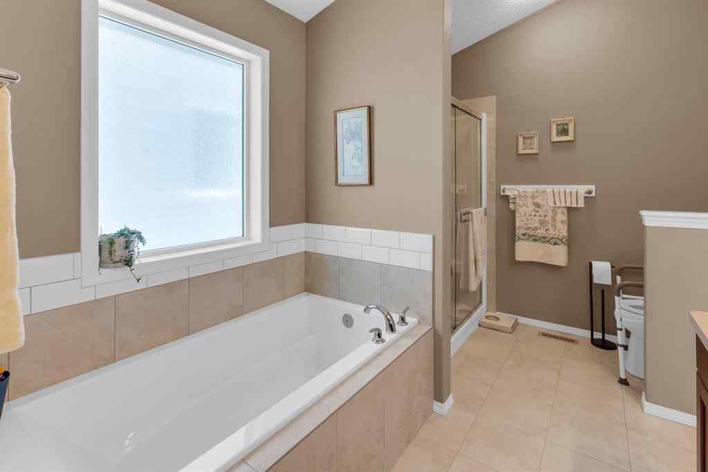MLS® A2254059 - 68 Nolanlake View NW in Nolan Hill Calgary, Residential