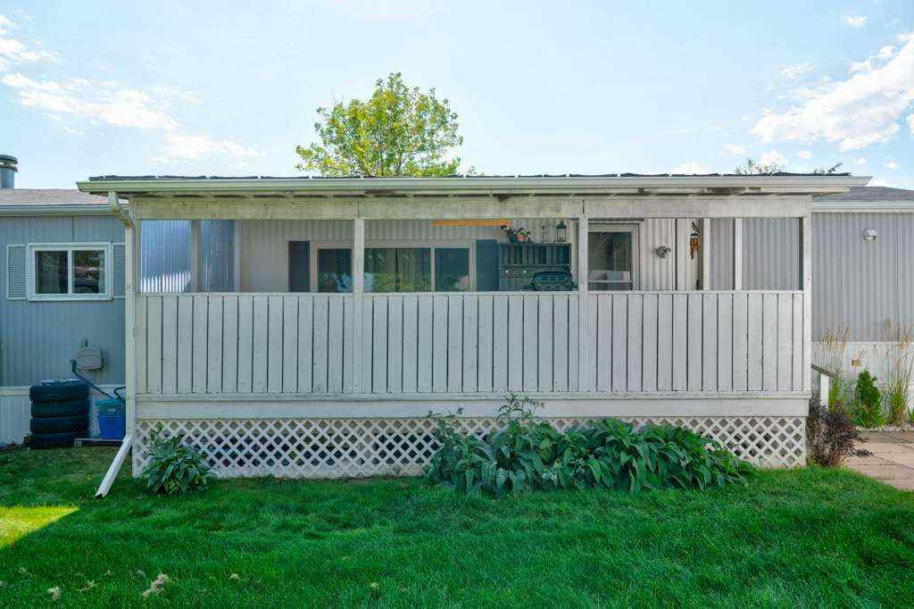 MLS® A2254061 - 3126 Burroughs Manor NE in Monterey Park Calgary, Mobile