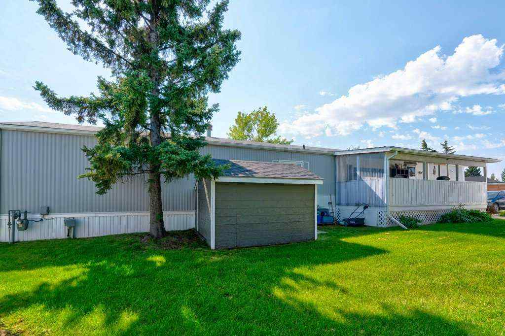 MLS® A2254061 - 3126 Burroughs Manor NE in Monterey Park Calgary, Mobile