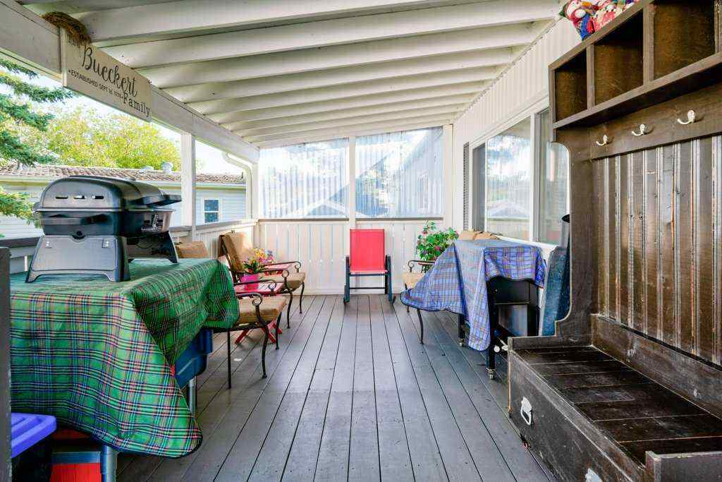 MLS® A2254061 - 3126 Burroughs Manor NE in Monterey Park Calgary, Mobile