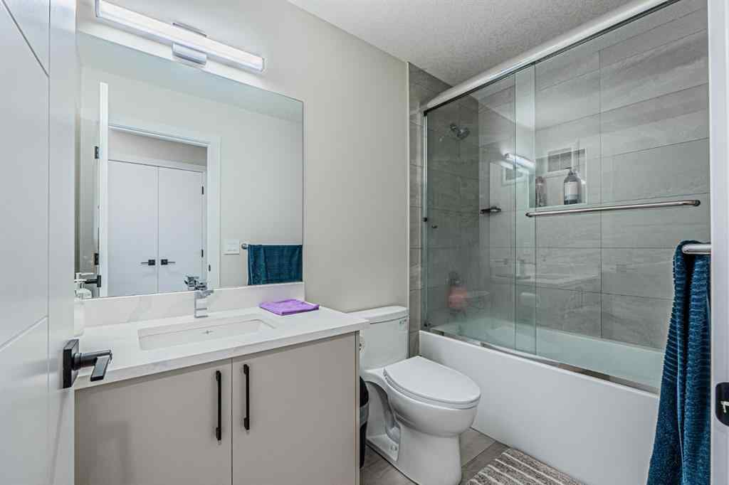 MLS® A2254066 - 16 Waterford Manor  in Waterford Chestermere, Residential