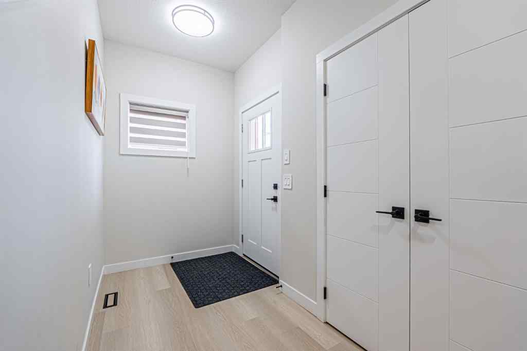 MLS® A2254066 - 16 Waterford Manor  in Waterford Chestermere, Residential