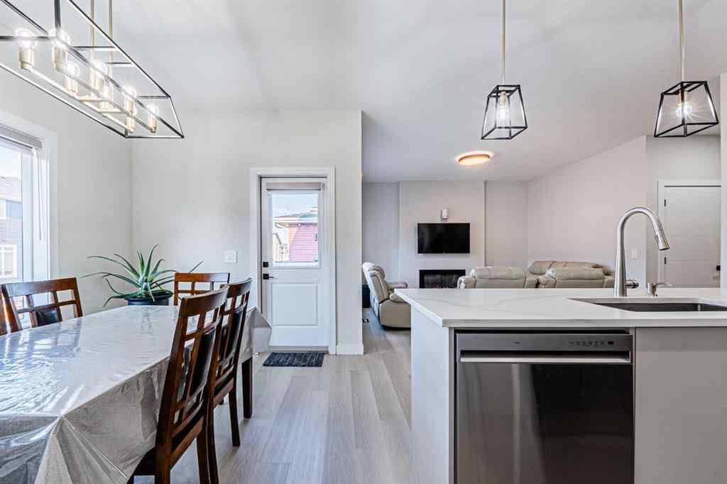 MLS® A2254066 - 16 Waterford Manor  in Waterford Chestermere, Residential