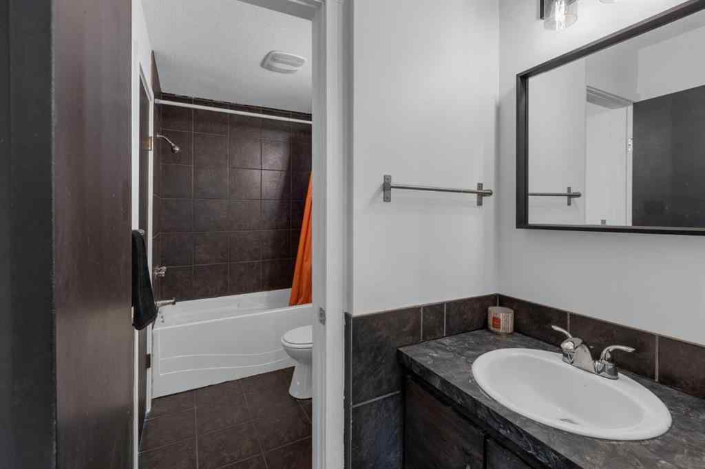 MLS® A2254069 - 6667 Temple Drive NE in Temple Calgary, Residential