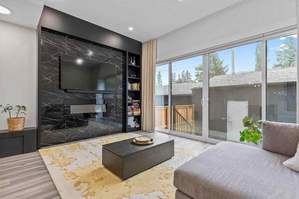 MLS® A2254072 - Unit #4 1825 27 Avenue SW in South Calgary Calgary, Residential