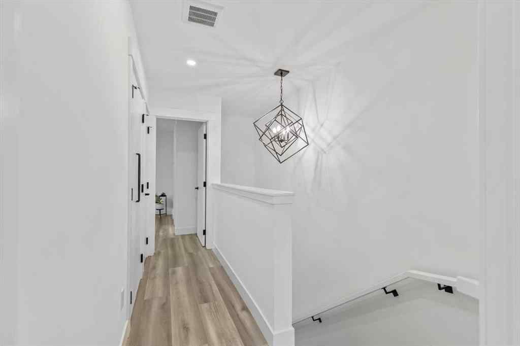 MLS® A2254072 - Unit #4 1825 27 Avenue SW in South Calgary Calgary, Residential
