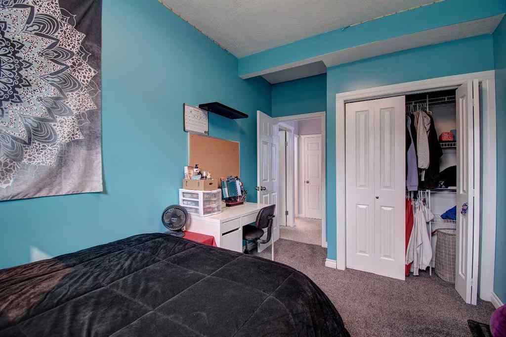 MLS® A2254076 - 1047 Creek Springs Rise NW in Silver Creek Airdrie, Residential
