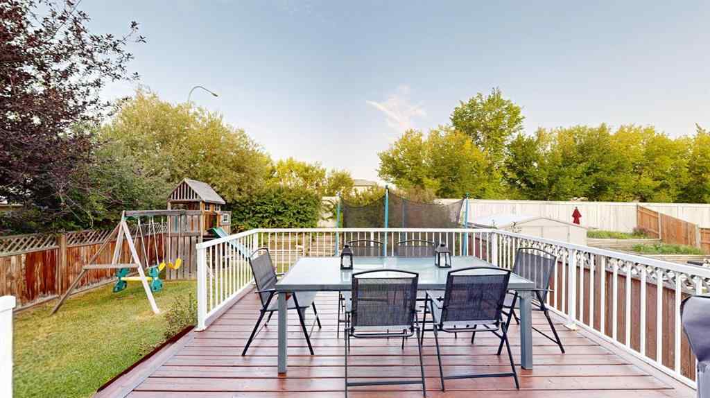 MLS® A2254078 - 70 Crystalridge Close  in Crystalridge Okotoks, Residential
