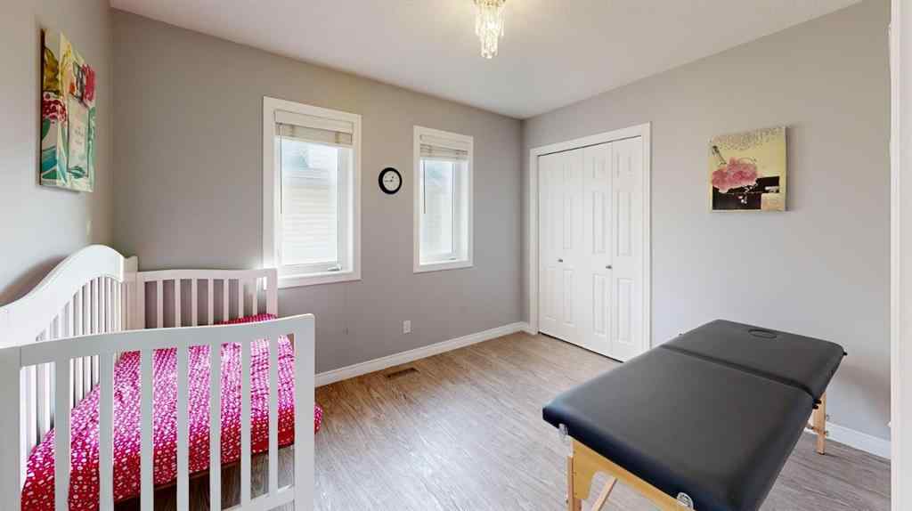 MLS® A2254078 - 70 Crystalridge Close  in Crystalridge Okotoks, Residential