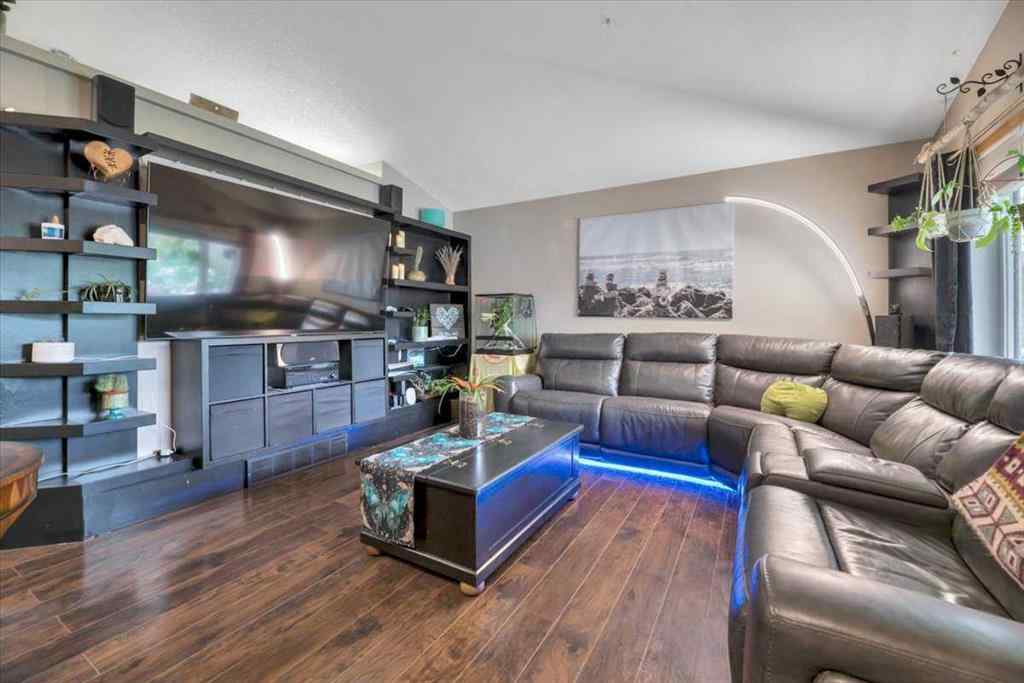 MLS® A2254084 - 310 Edward Close  in NONE Diamond Valley, Residential