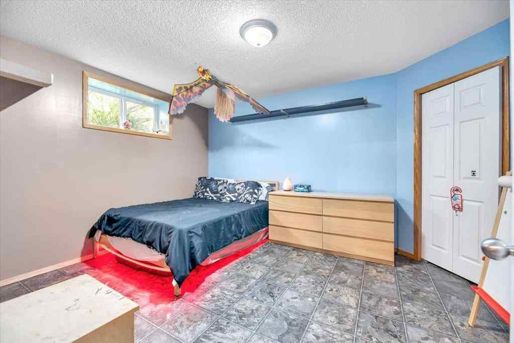 MLS® A2254084 - 310 Edward Close  in NONE Diamond Valley, Residential