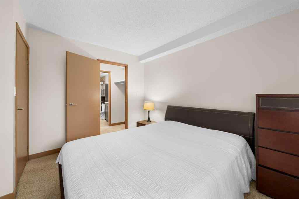 MLS® A2254090 - Unit #160 310 8 Street SW in Downtown Commercial Core Calgary, Residential