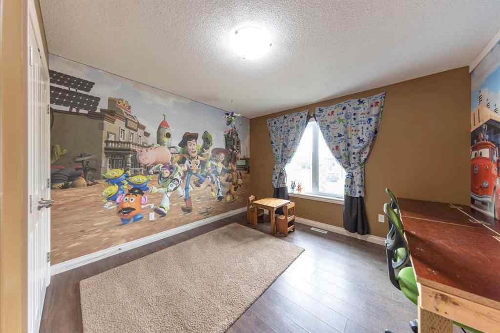 MLS® A2254093 - 406 6 Street N in Marwayne Marwayne, Residential