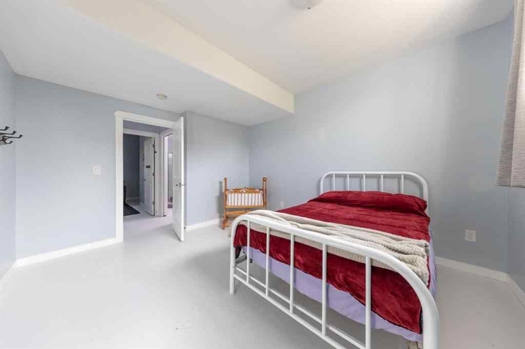 MLS® A2254093 - 406 6 Street N in Marwayne Marwayne, Residential