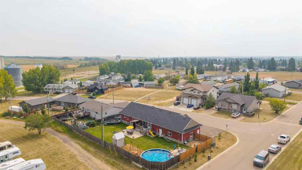 MLS® A2254093 - 406 6 Street N in Marwayne Marwayne, Residential