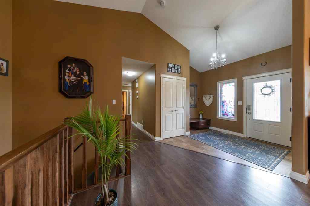 MLS® A2254093 - 406 6 Street N in Marwayne Marwayne, Residential