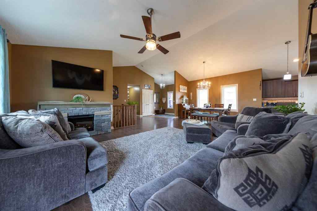 MLS® A2254093 - 406 6 Street N in Marwayne Marwayne, Residential