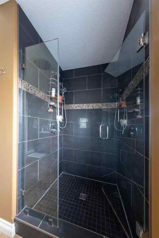 MLS® A2254093 - 406 6 Street N in Marwayne Marwayne, Residential