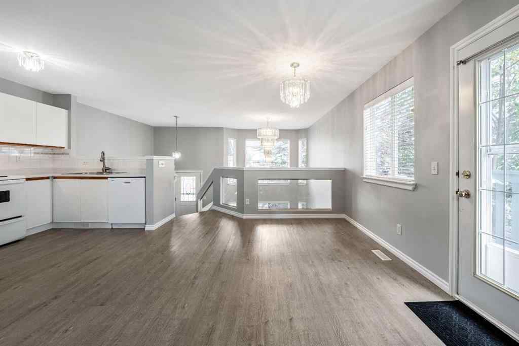 MLS® A2254095 - 8007 Laguna Way NE in Monterey Park Calgary, Residential