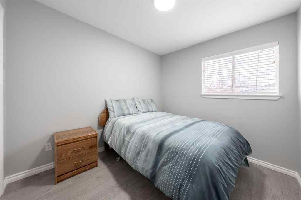 MLS® A2254095 - 8007 Laguna Way NE in Monterey Park Calgary, Residential