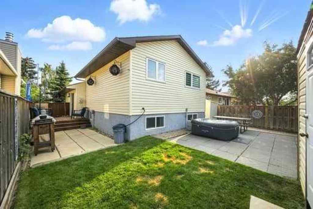 MLS® A2254096 - 6336 Falton Road NE in Falconridge Calgary, Residential