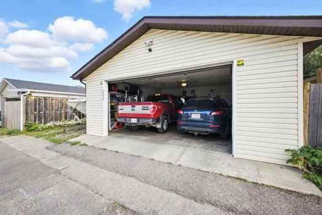 MLS® A2254096 - 6336 Falton Road NE in Falconridge Calgary, Residential