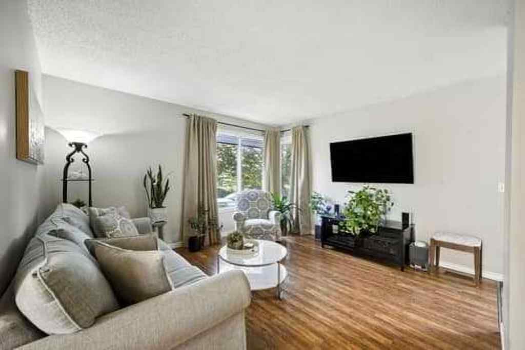 MLS® A2254096 - 6336 Falton Road NE in Falconridge Calgary, Residential