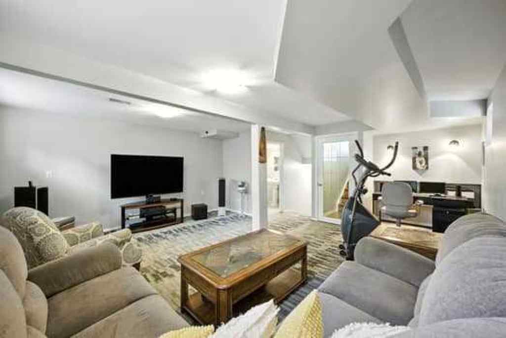MLS® A2254096 - 6336 Falton Road NE in Falconridge Calgary, Residential