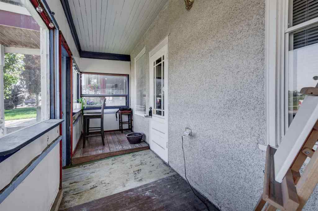 MLS® A2254097 - 2213 8 Avenue SE in Inglewood Calgary, Residential