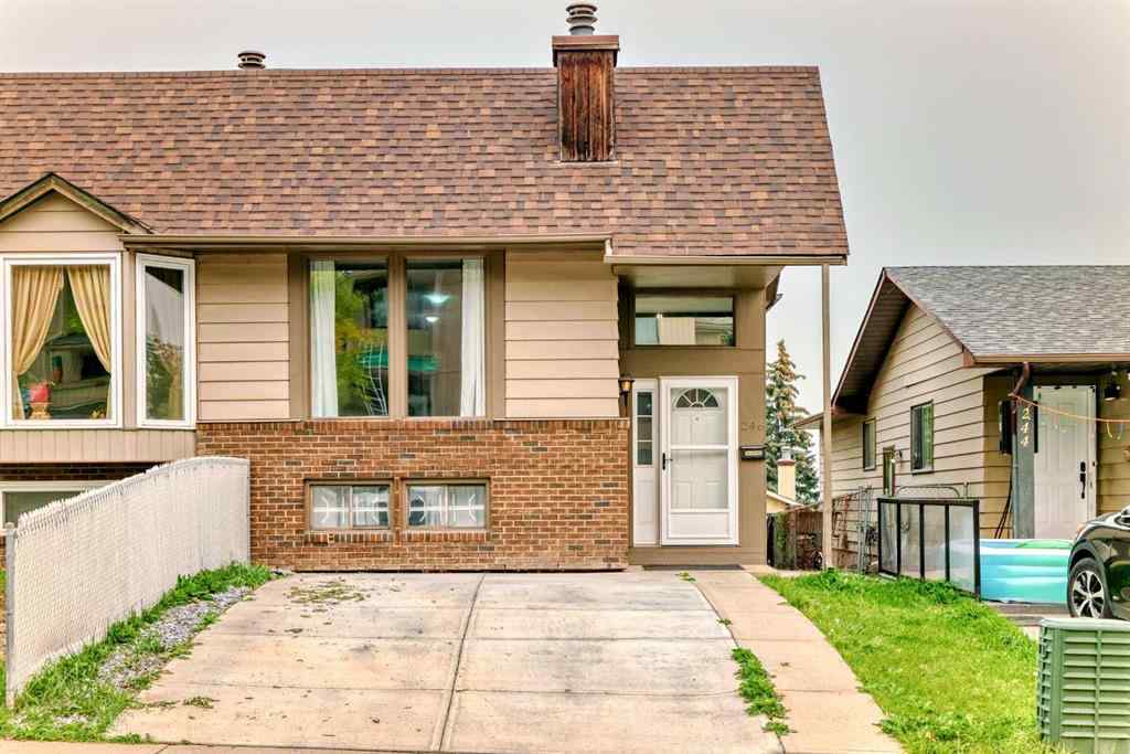 MLS® A2254102 - 246 Berwick Drive NW in Beddington Heights Calgary, Residential