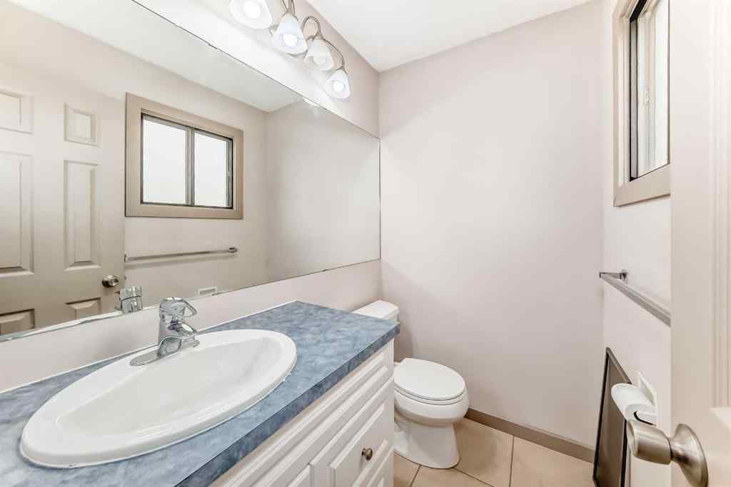 MLS® A2254102 - 246 Berwick Drive NW in Beddington Heights Calgary, Residential