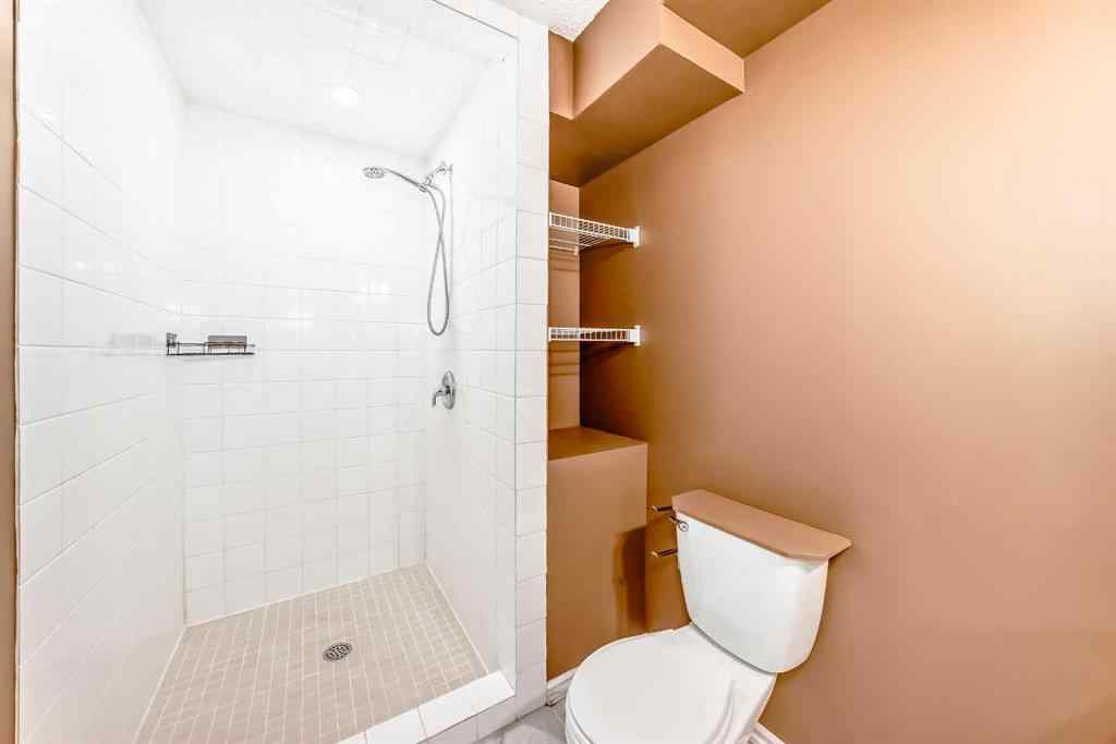 MLS® A2254102 - 246 Berwick Drive NW in Beddington Heights Calgary, Residential