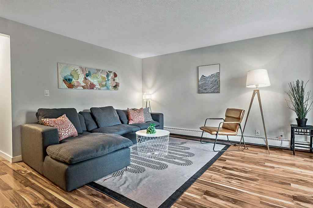MLS® A2254106 - Unit #7 1607 26 Avenue SW in South Calgary Calgary, Residential
