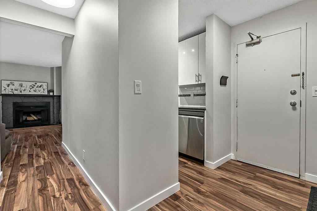 MLS® A2254106 - Unit #7 1607 26 Avenue SW in South Calgary Calgary, Residential