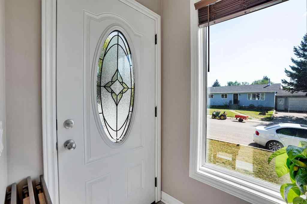 MLS® A2254108 - 210 2 Avenue  in NONE Linden, Residential