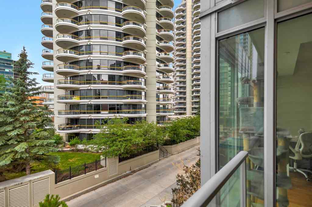 MLS® A2254110 - Unit #313 1025 5 Avenue SW in Downtown West End Calgary, Residential