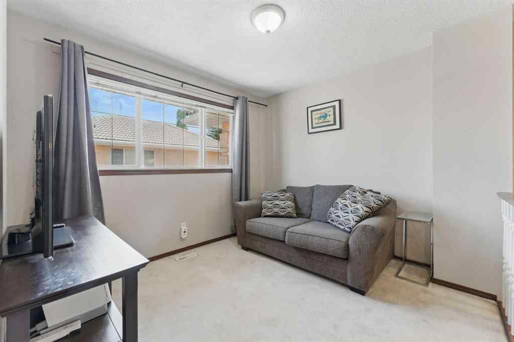 MLS® A2254111 - 206 Coral Cove NE in Coral Springs Calgary, Residential