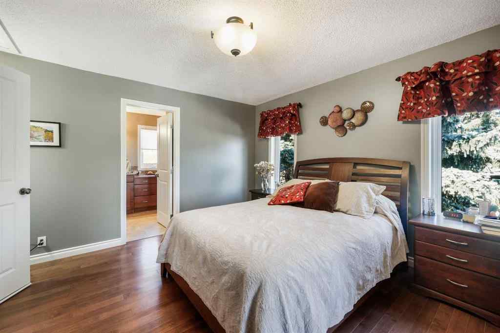 MLS® A2254112 - 1048 Hunterdale Place NW in Huntington Hills Calgary, Residential