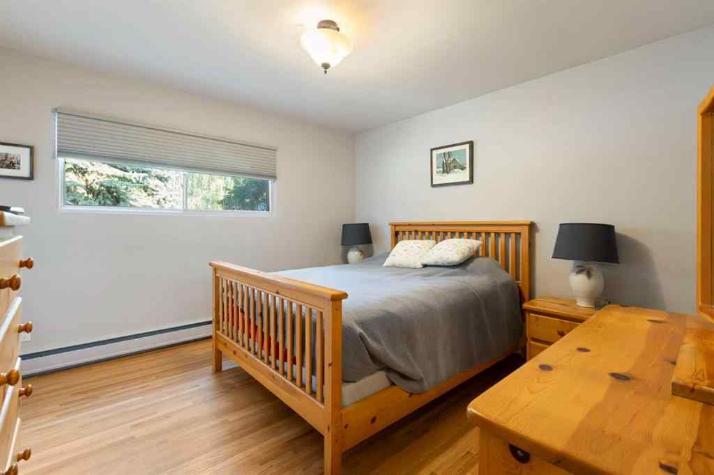 MLS® A2254113 - 1327 87 Avenue SW in Haysboro Calgary, Residential