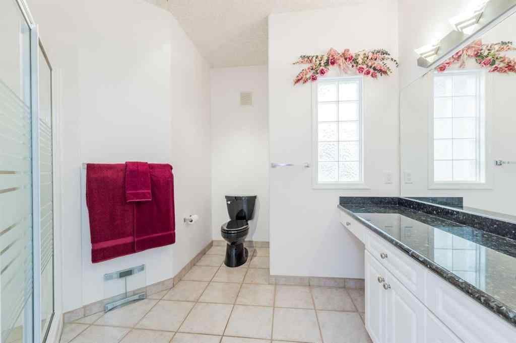 MLS® A2254114 - 9705 61 Avenue  in Country Club West Grande Prairie, Residential