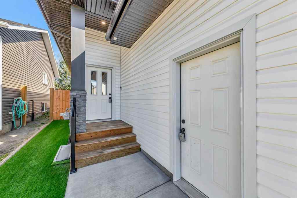 MLS® A2254115 - 5504 14 Street  in College Park Lloydminster, Residential