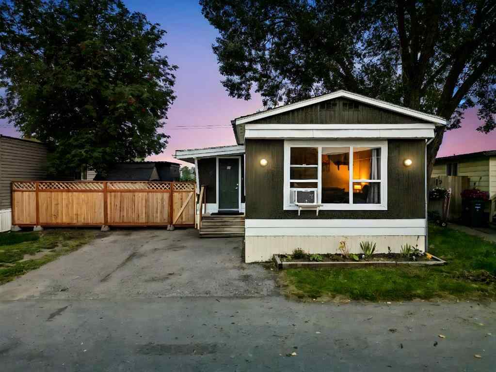 MLS® A2254118 - 109 Sunset Way NE in North Central High River High River, Mobile