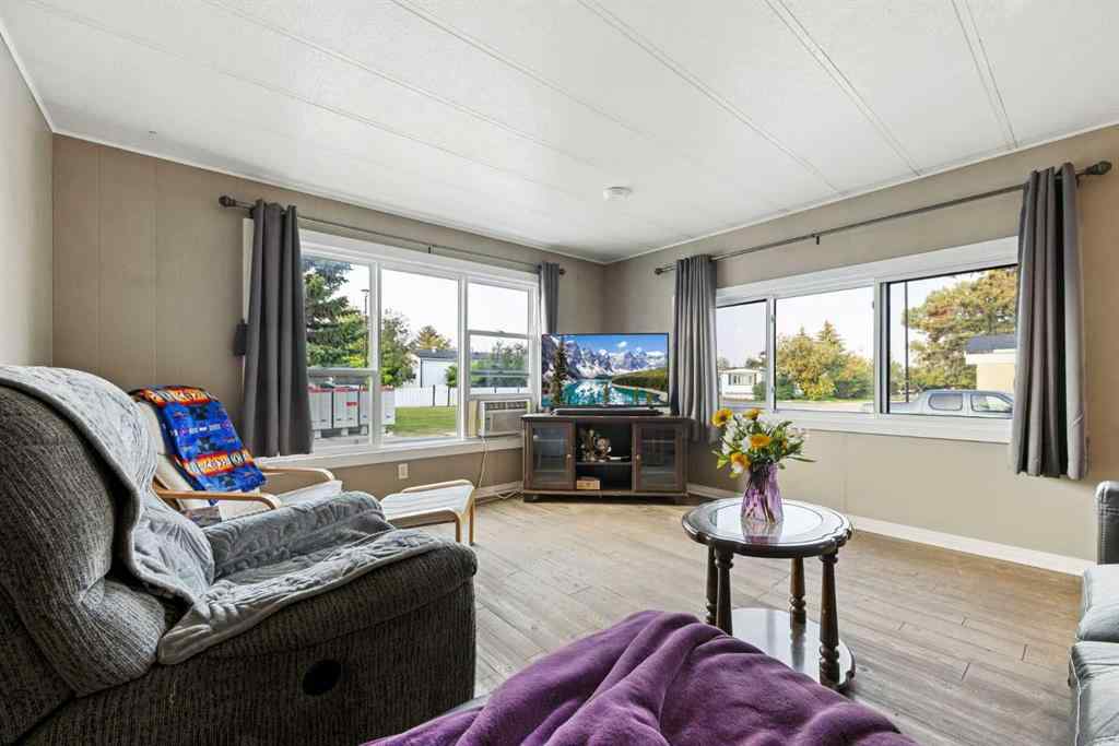 MLS® A2254118 - 109 Sunset Way NE in North Central High River High River, Mobile