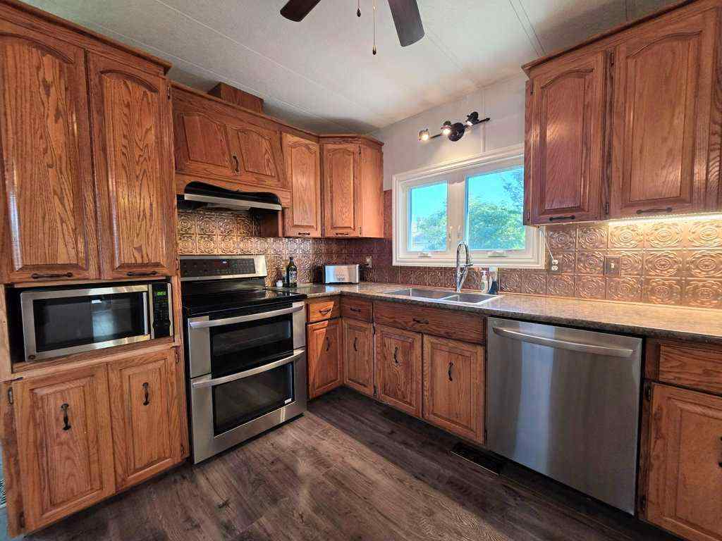 MLS® A2254119 - 604 1A Avenue SW in NONE Slave Lake, Residential