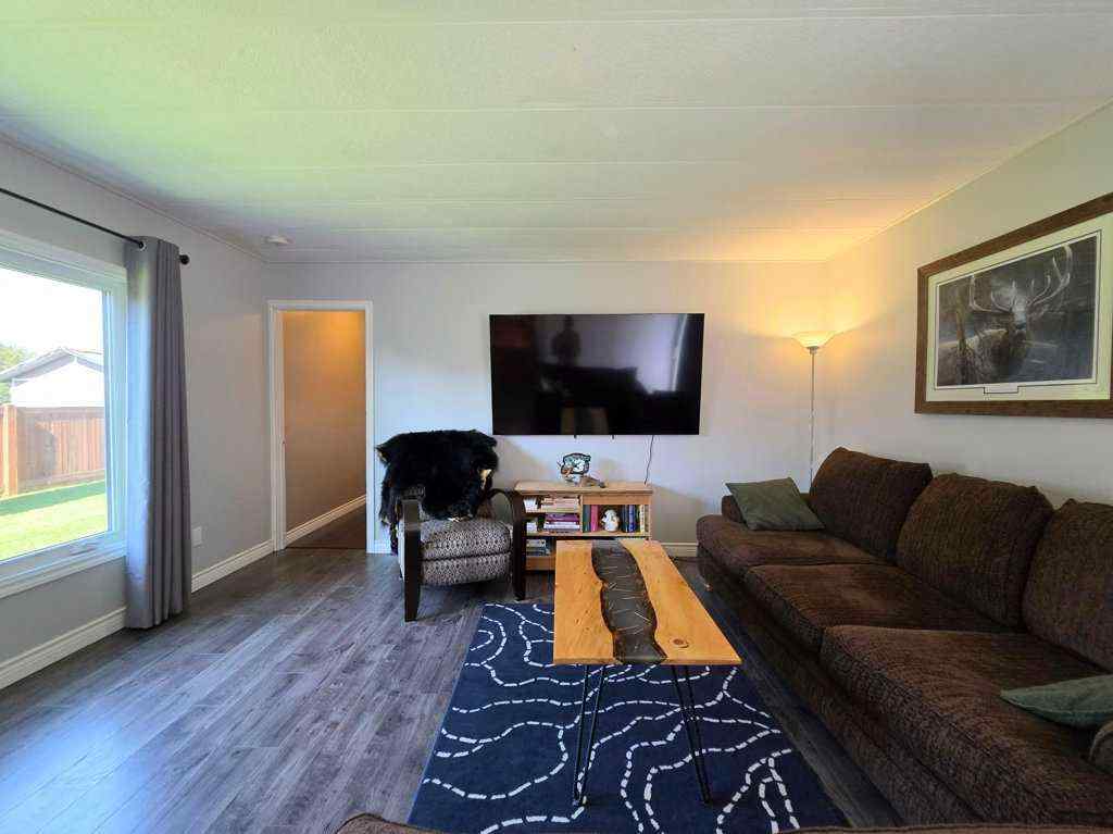 MLS® A2254119 - 604 1A Avenue SW in NONE Slave Lake, Residential