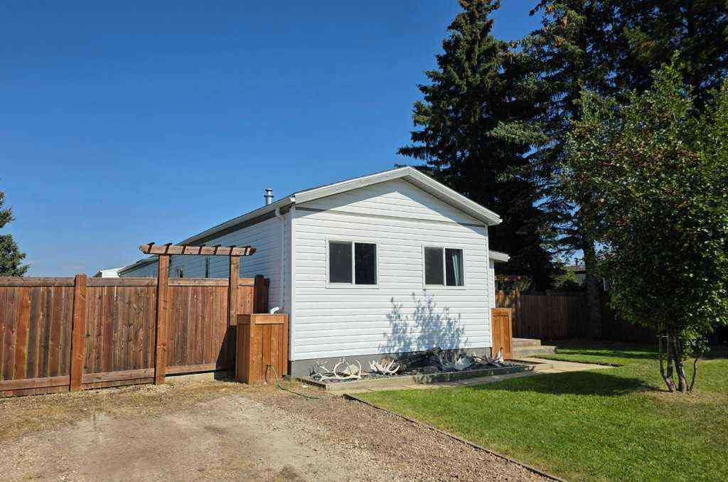 MLS® A2254119 - 604 1A Avenue SW in NONE Slave Lake, Residential