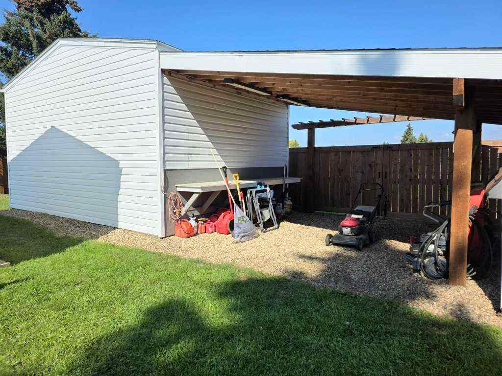 MLS® A2254119 - 604 1A Avenue SW in NONE Slave Lake, Residential