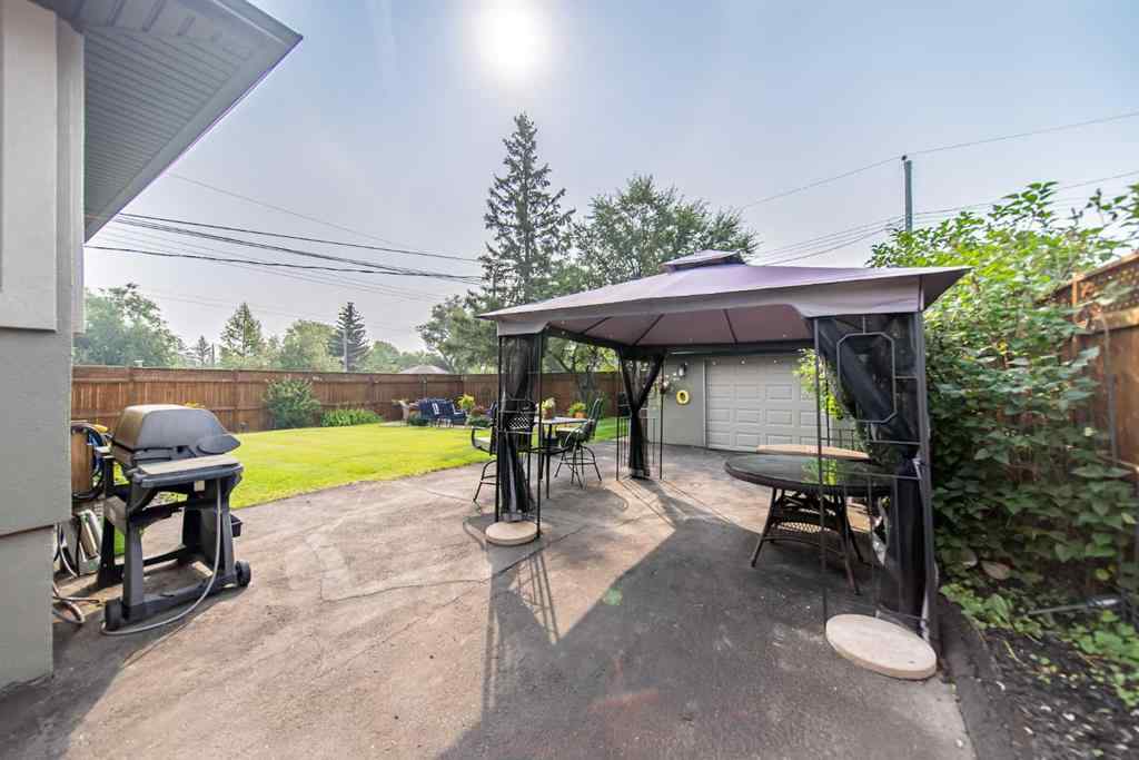 MLS® A2254121 - 4303 19 Avenue SW in Glendale Calgary, Residential