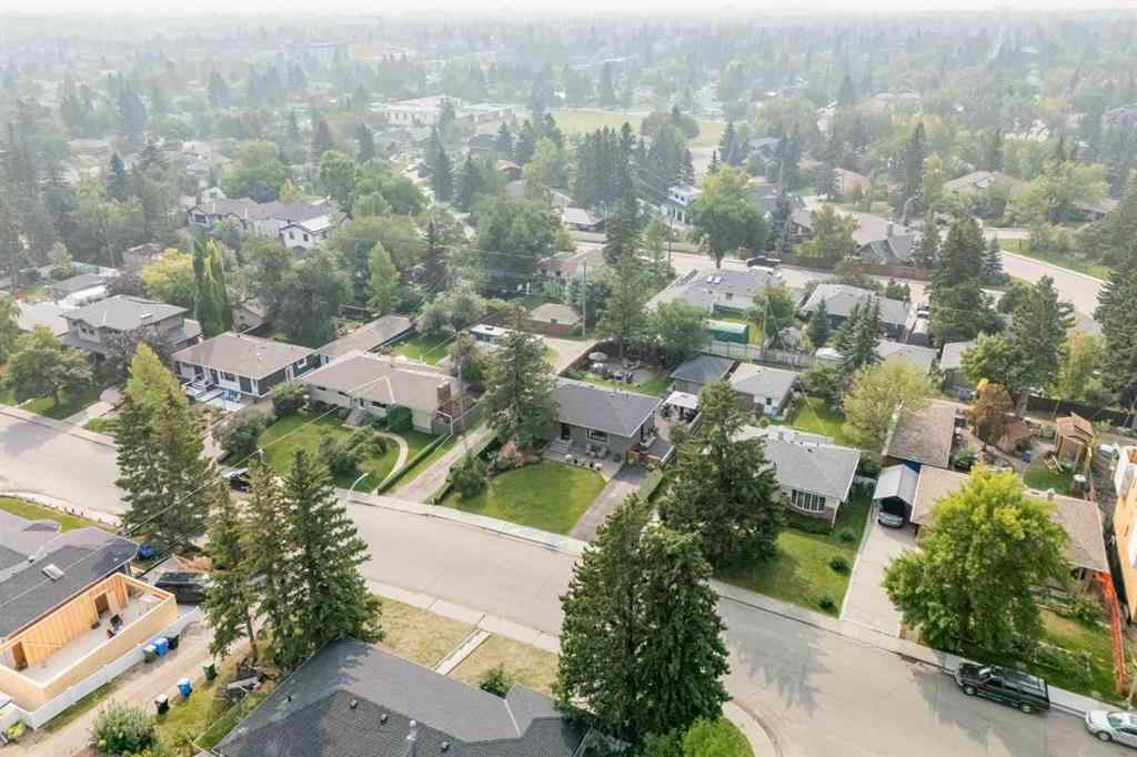 MLS® A2254121 - 4303 19 Avenue SW in Glendale Calgary, Residential