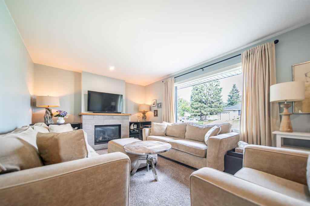 MLS® A2254121 - 4303 19 Avenue SW in Glendale Calgary, Residential